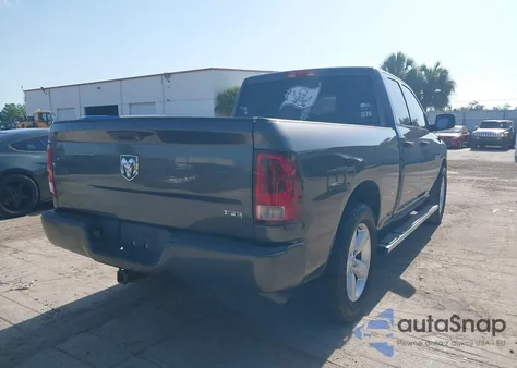 2015 Ram 1500 Hfe Express z USA, uszkodzony, nr VIN 1C6RR6ZM2FS638311
